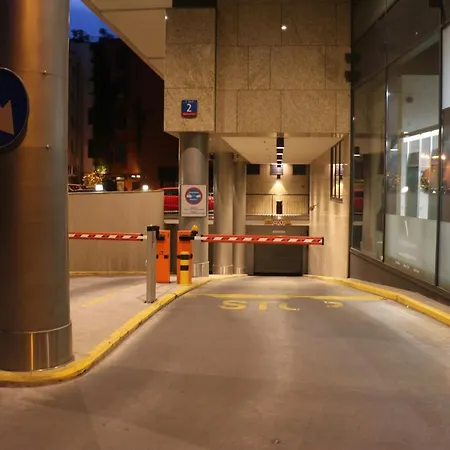 Apartman Center - Atelier Varsó