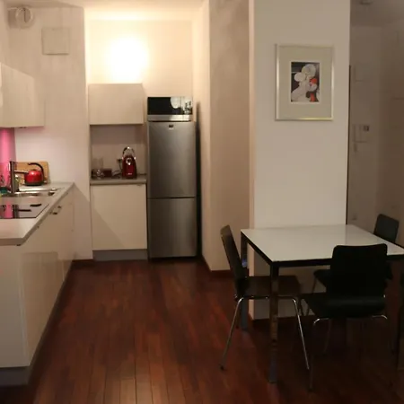 Center - Atelier Apartament Warszawa