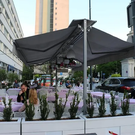 Center - Atelier * Warsaw