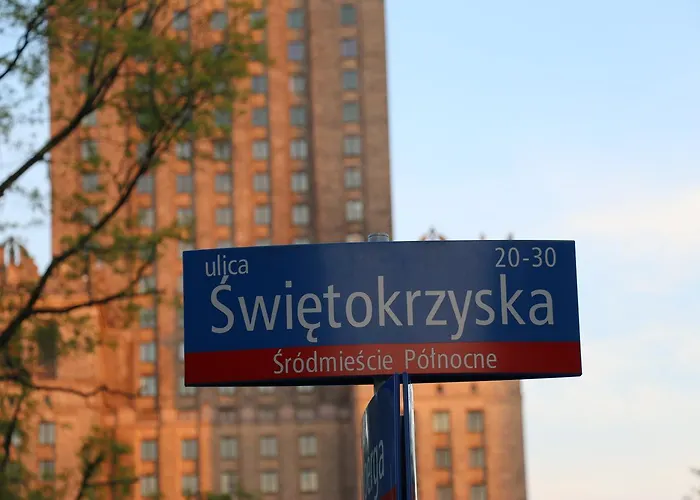 Center - Atelier Βαρσοβία